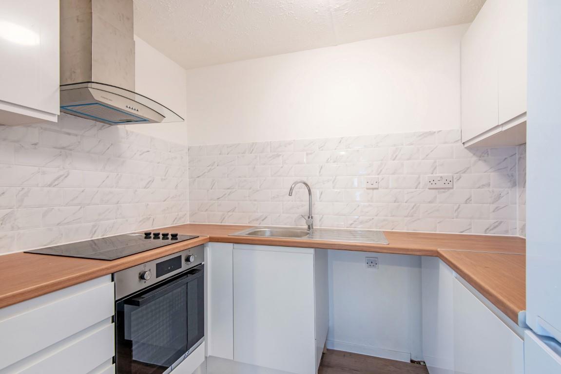 Property Image 735bce0a-82cb-486d-be69-9e7cfbb48e26