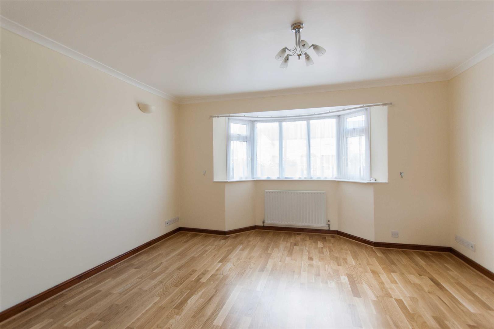 Property Image 735dddd2-1473-4b30-8f1d-13d95f34f427