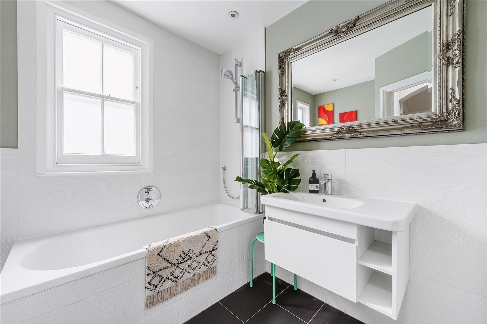 Property Image 73613a00-ea9a-4e9d-b2e2-4cd7c022f8dc