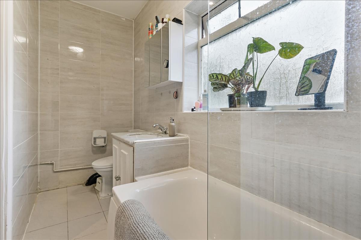 Property Image 736a7a8d-7af5-4926-be87-42c71dbb5f29