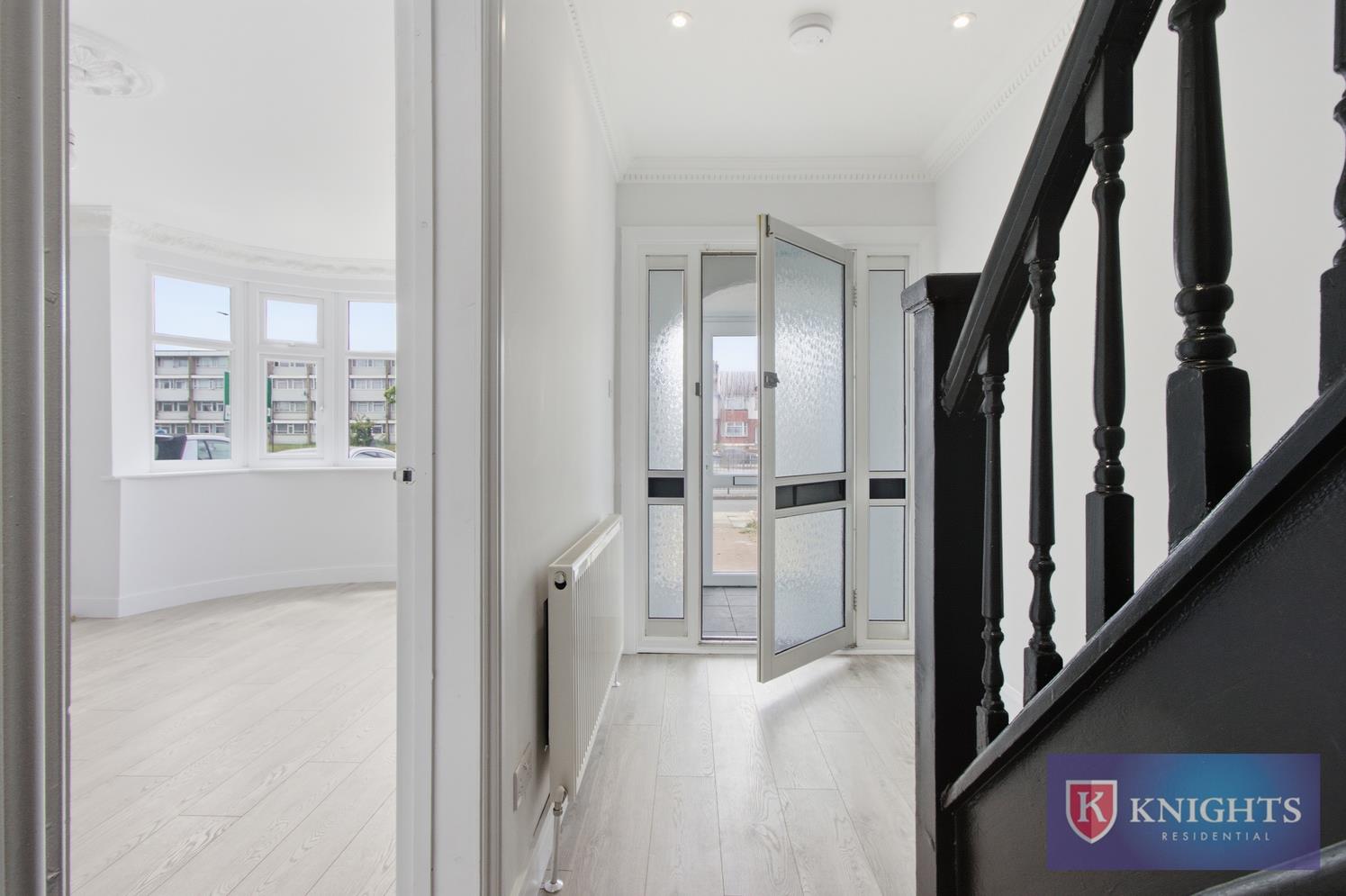 Property Image 736d7d64-a644-4cce-a099-7bf28c5d8cca