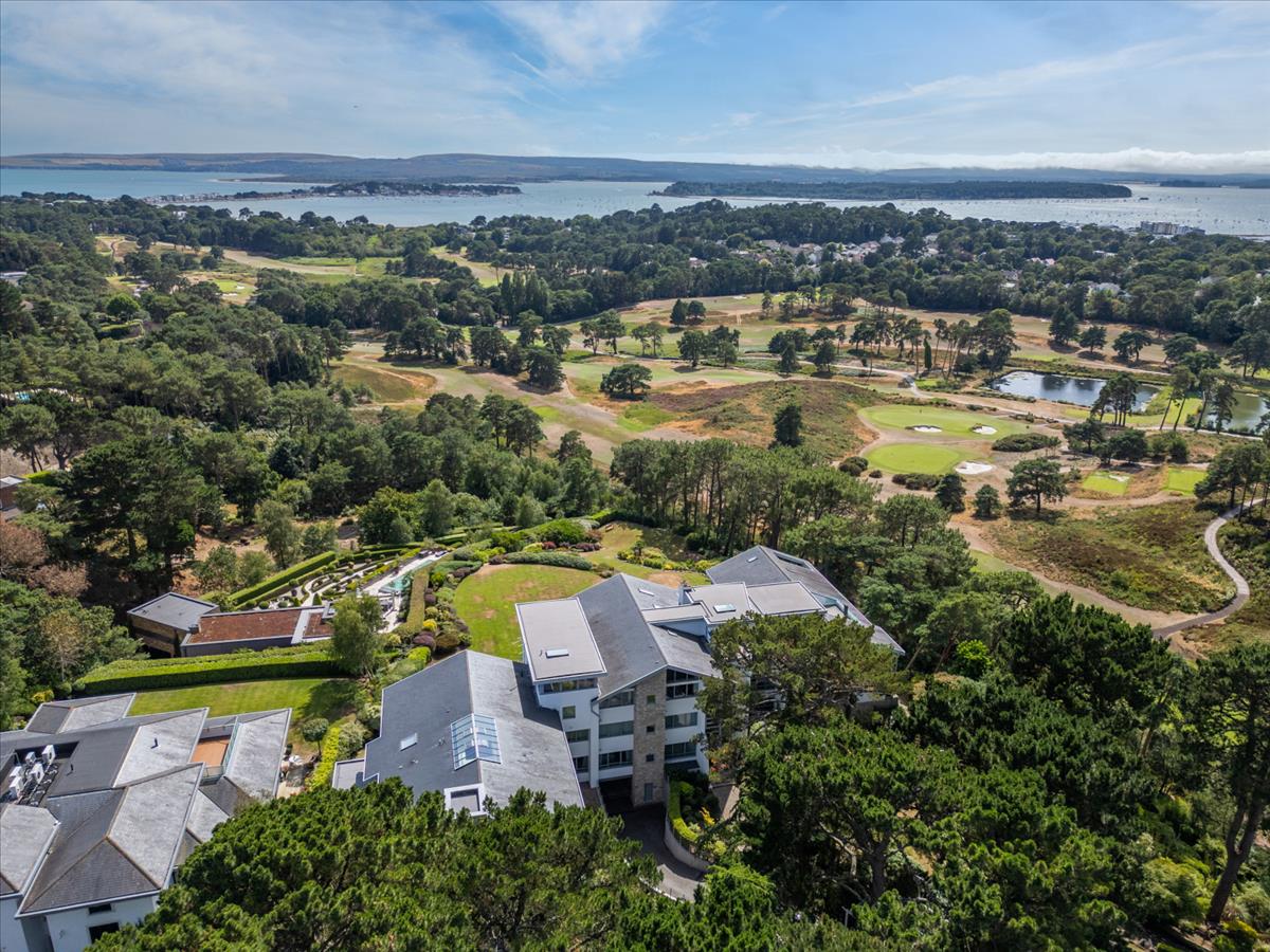 Property Image 737417f5-fe49-4531-a438-00e3ded33908