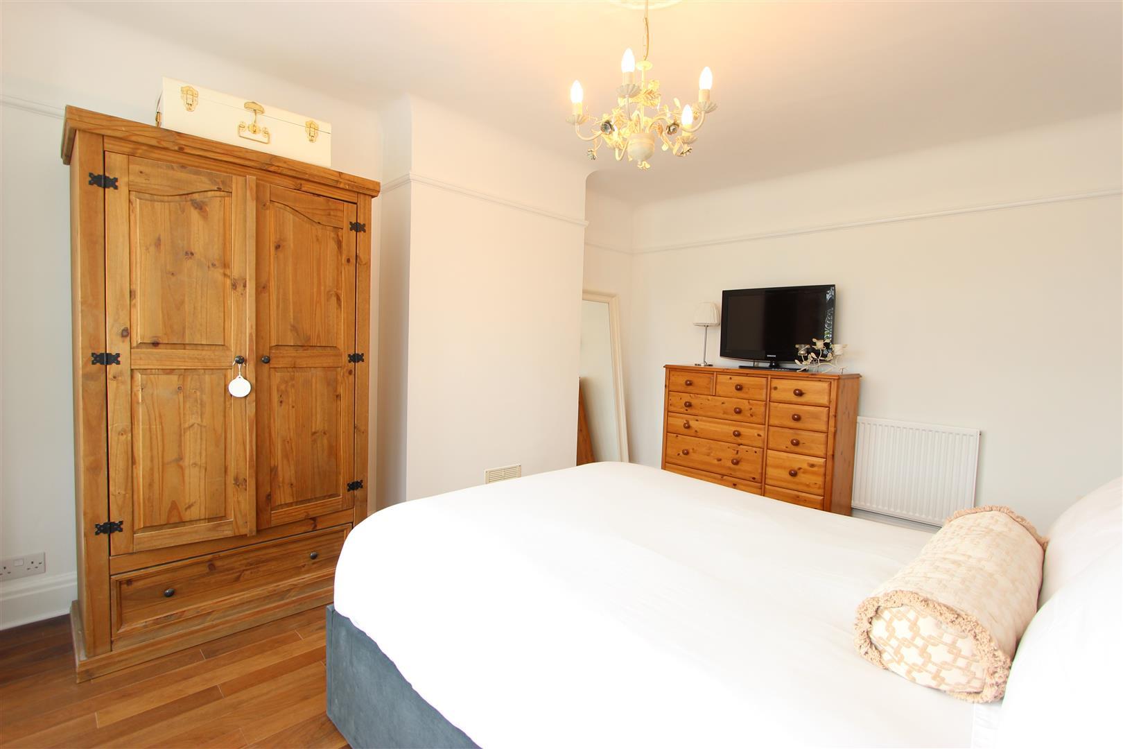 Property Image 7374670b-5751-49c7-9edb-fa41f19c168d