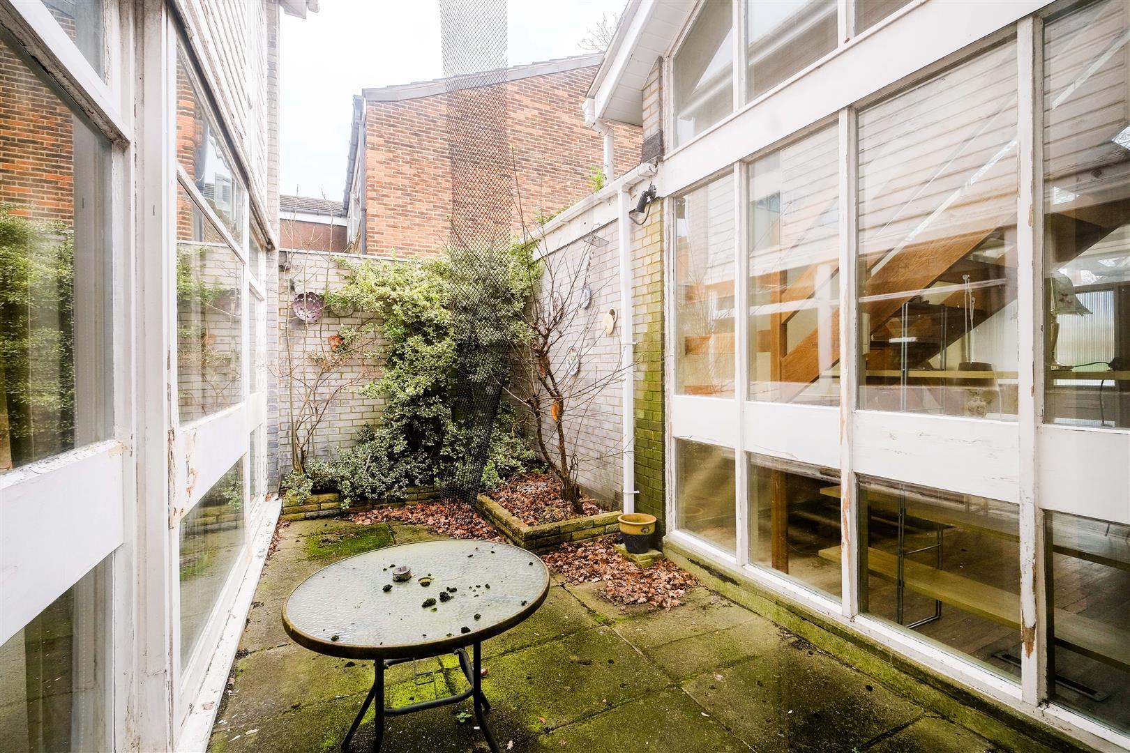 Property Image 7377d1eb-9d42-4f3c-9335-66ba121d8da5