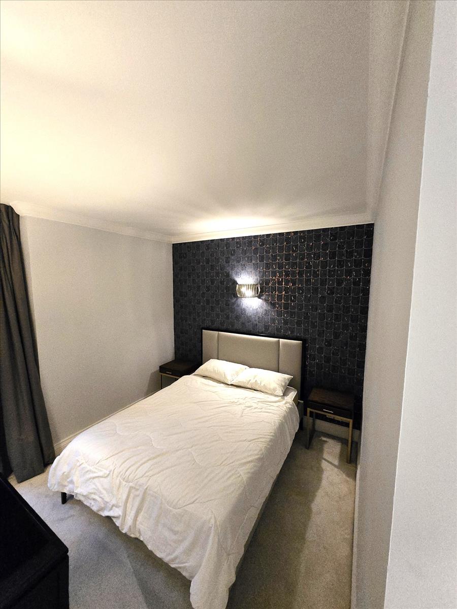 Property Image 737893e5-9ff7-40e0-8d2d-2502f923b695
