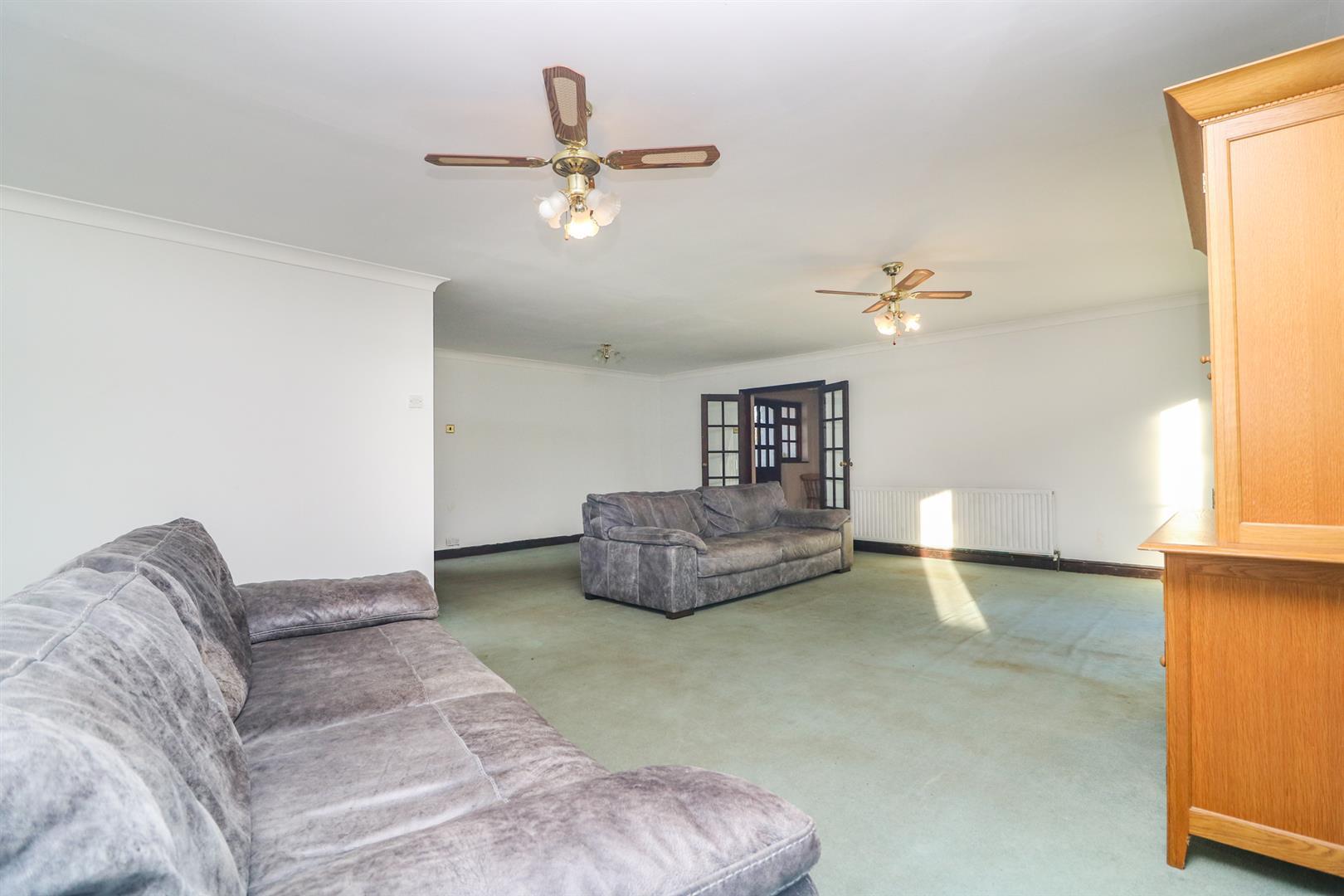 Property Image 737c5eac-5e4c-423b-9a46-4dd0158717d6