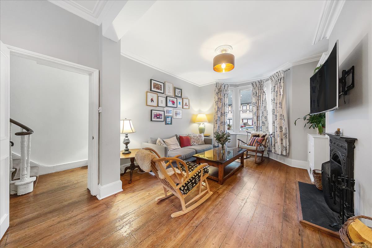 Property Image 737d6fe9-8a54-47bc-9a2a-2926d196d4fa