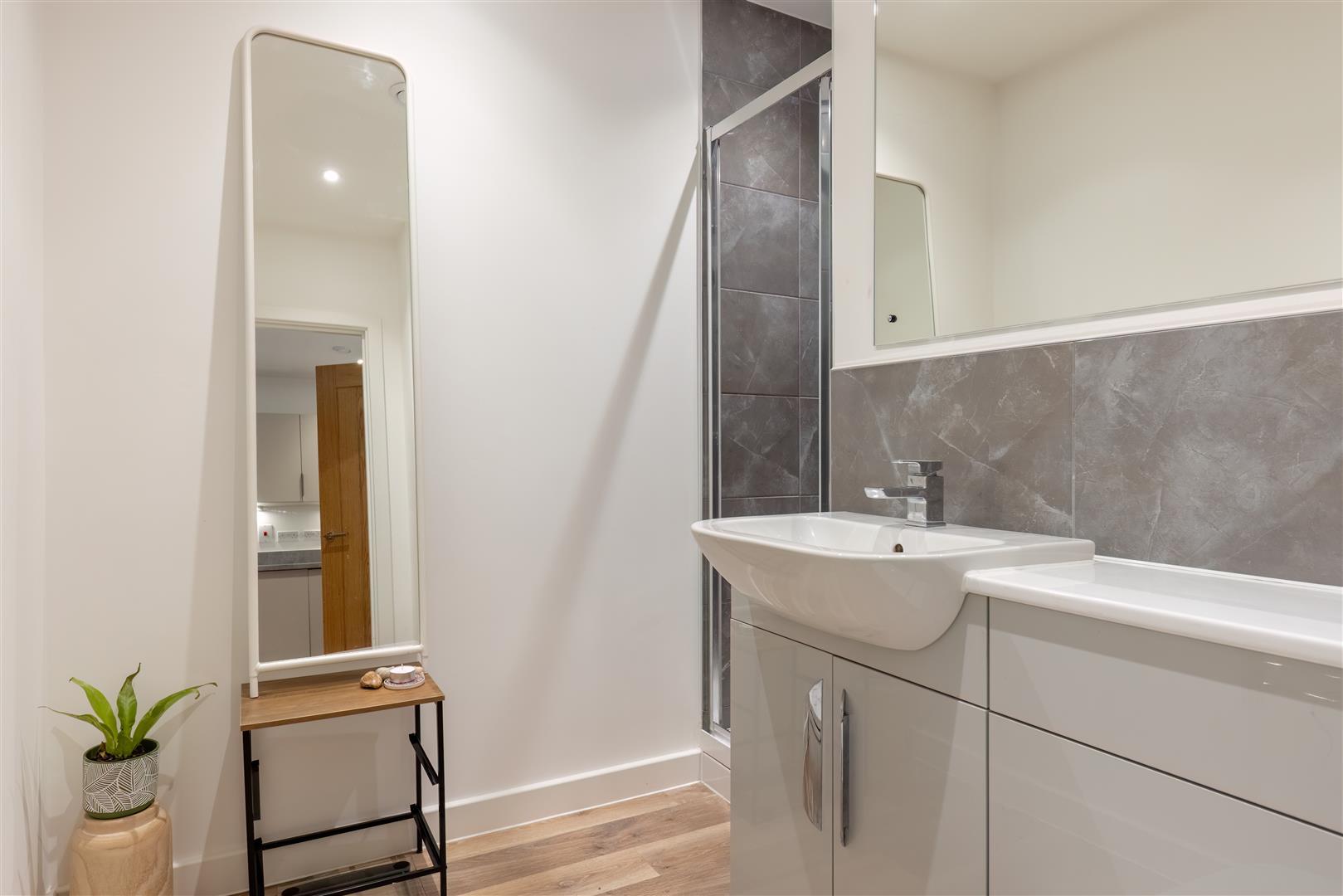 Property Image 7383cf4a-c06a-49e9-bf2c-f2e6f3c9d828