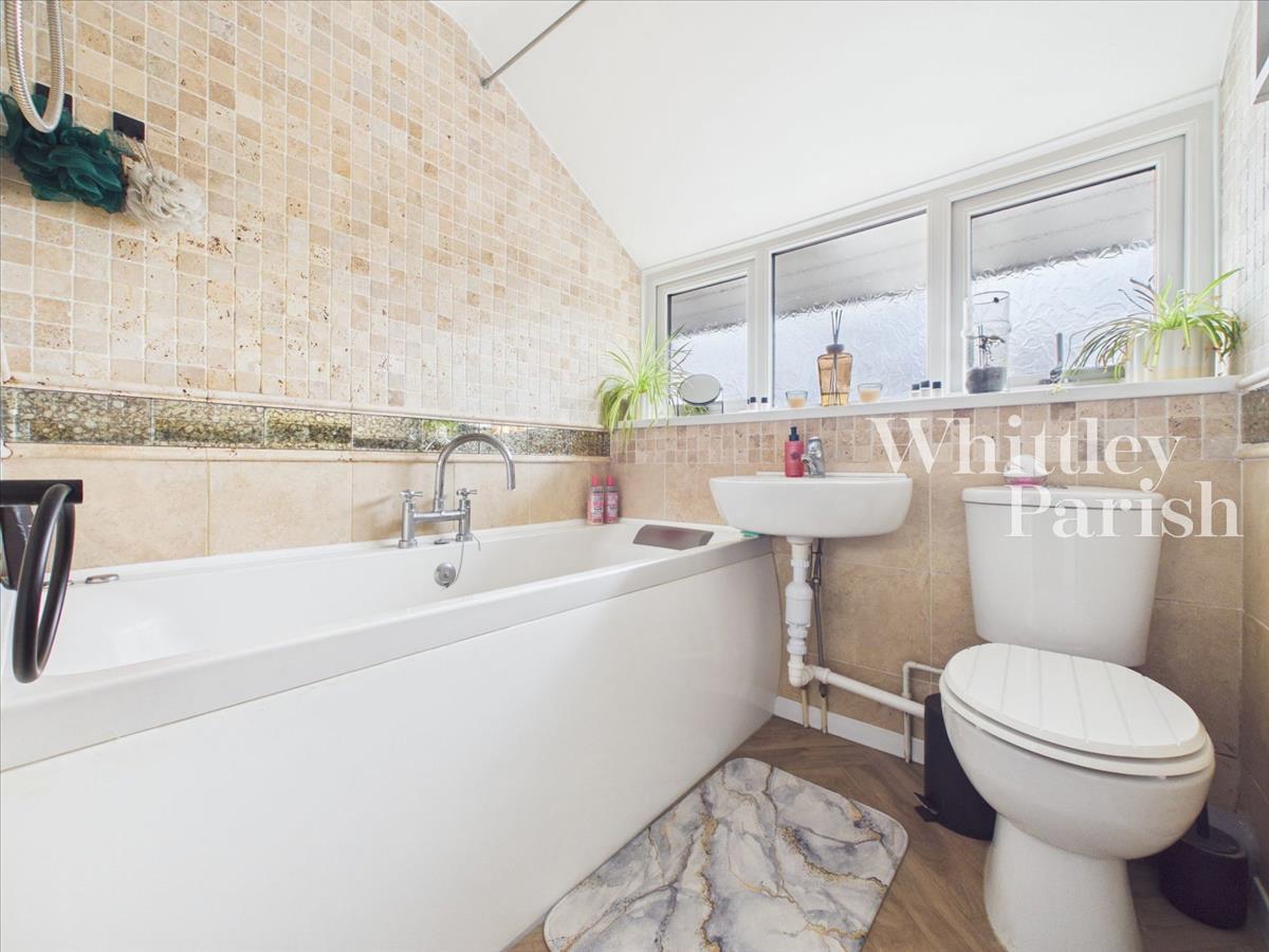 Property Image 738889a3-bc7c-46ae-95d9-f2282334a59e