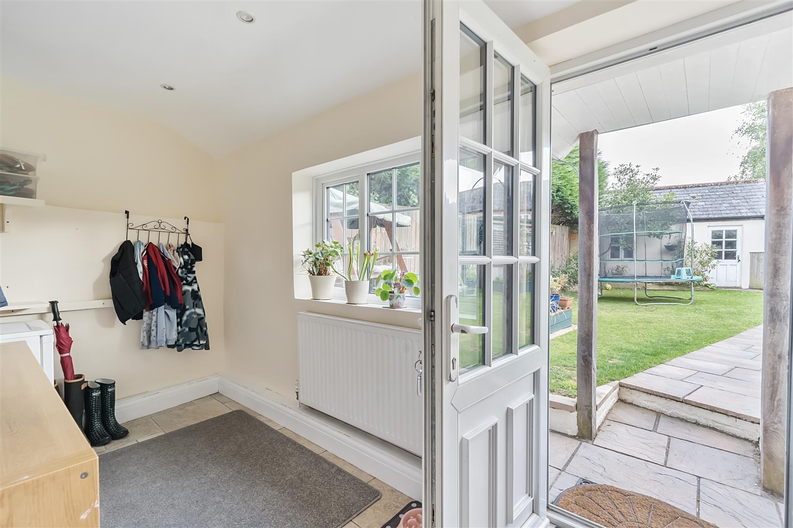 Property Image 73980286-ff0a-4a01-b1a3-3cee0473defe