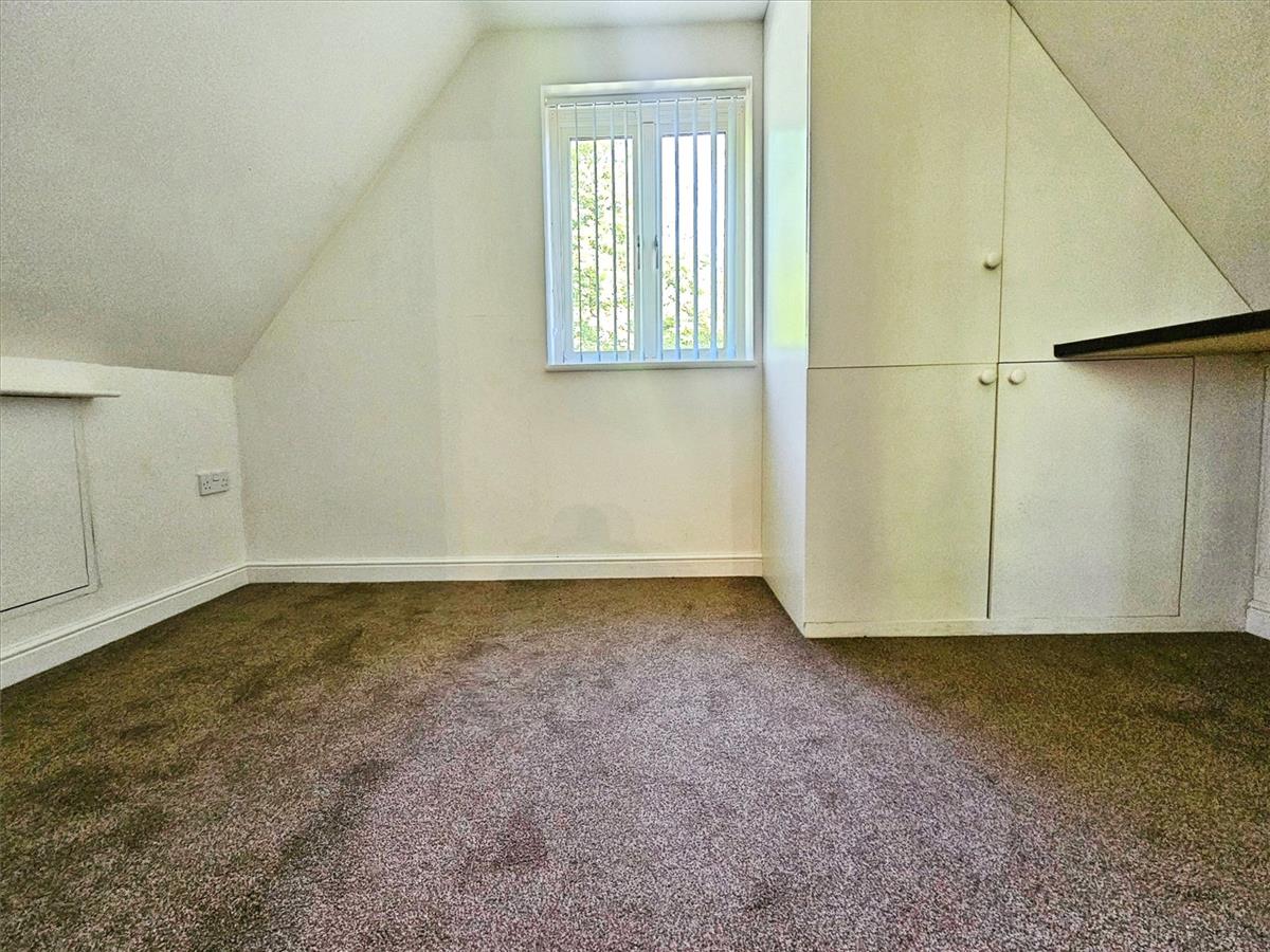 Property Image 739bc8aa-77e9-4589-bdaf-cee613413ac3