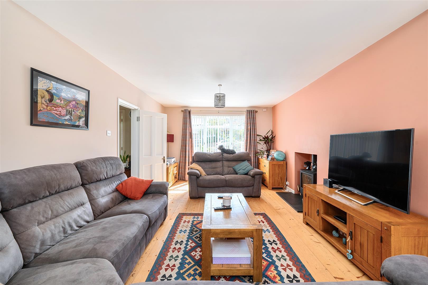 Property Image 739e9c99-ce22-4e16-aff6-ac2bde631d01