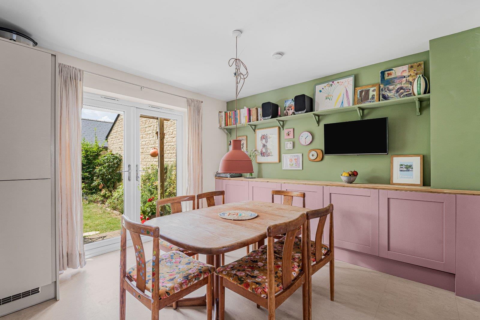 Property Image 73a195d8-116e-4464-801c-125dfa7cde2c