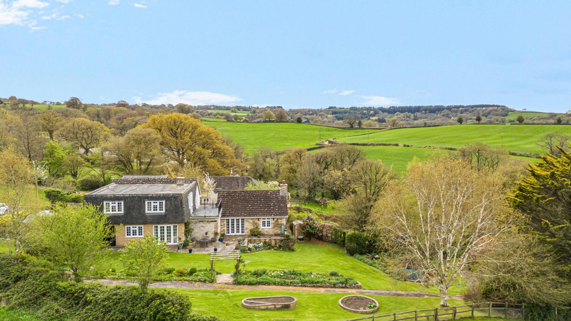 Property Image 73a7fd99-e77c-4f23-8865-f384f401c0ba