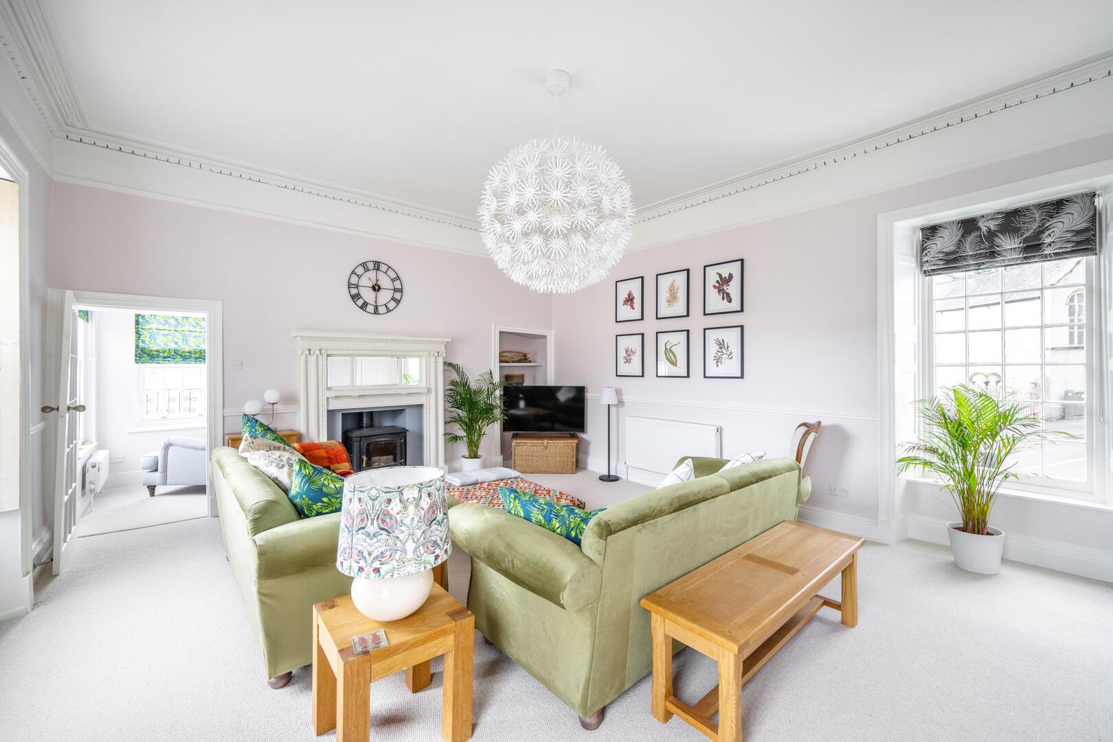 Property Image 73ae8ed5-f8bd-4d29-a0cf-9fff00f438fe