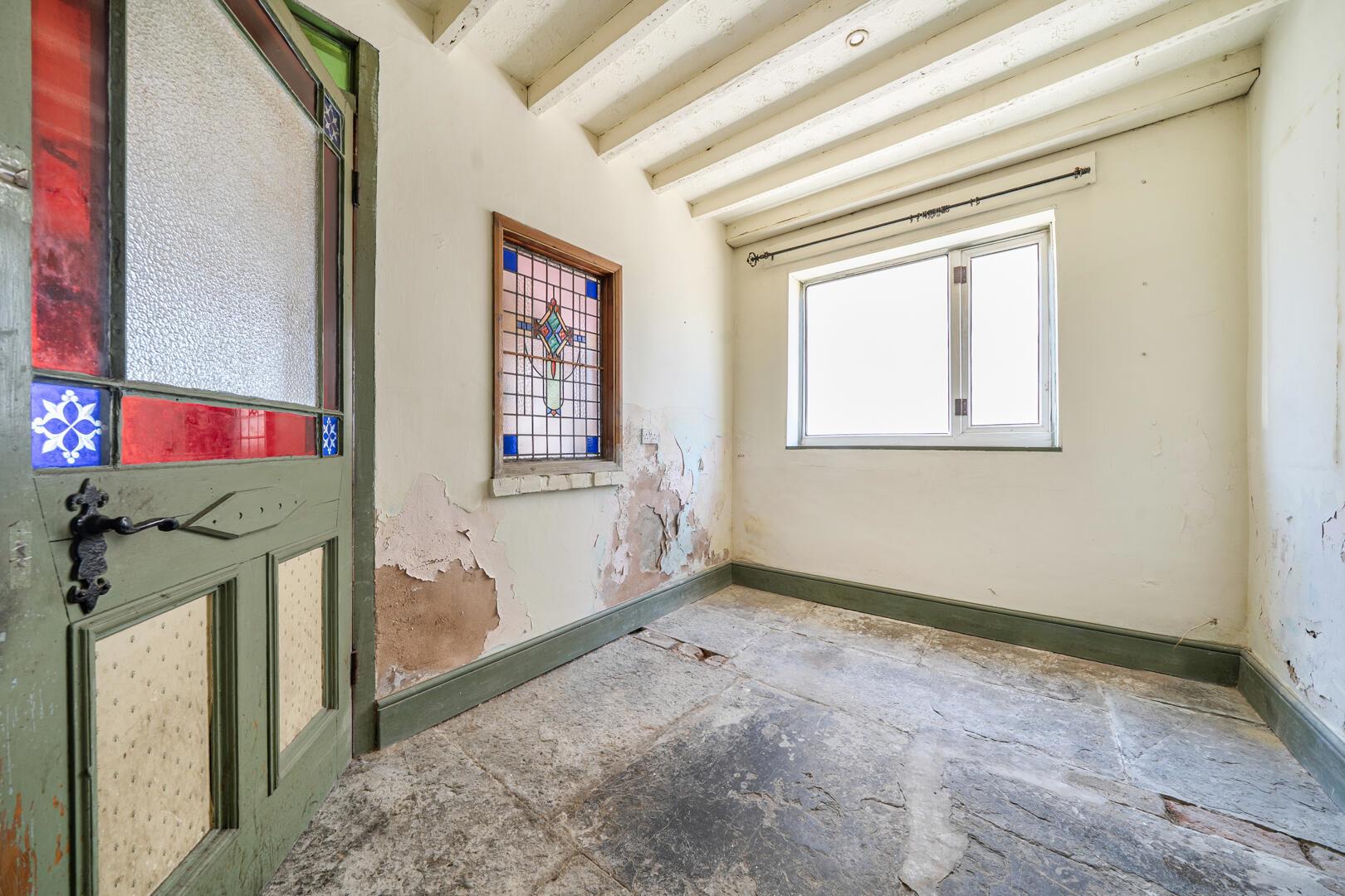 Property Image 73b83d85-8b5d-40fe-8d3a-7882b3b08203