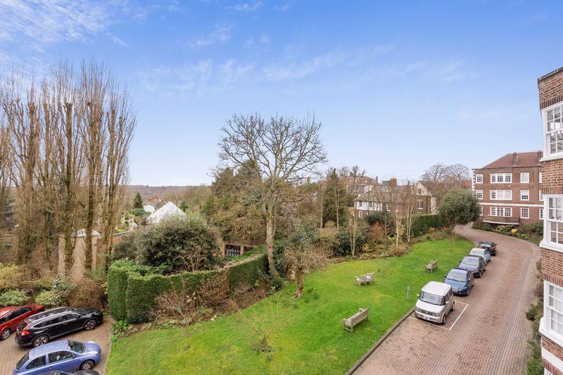 Property Image 73b95d31-50c8-4bec-b322-bf08c297cce6