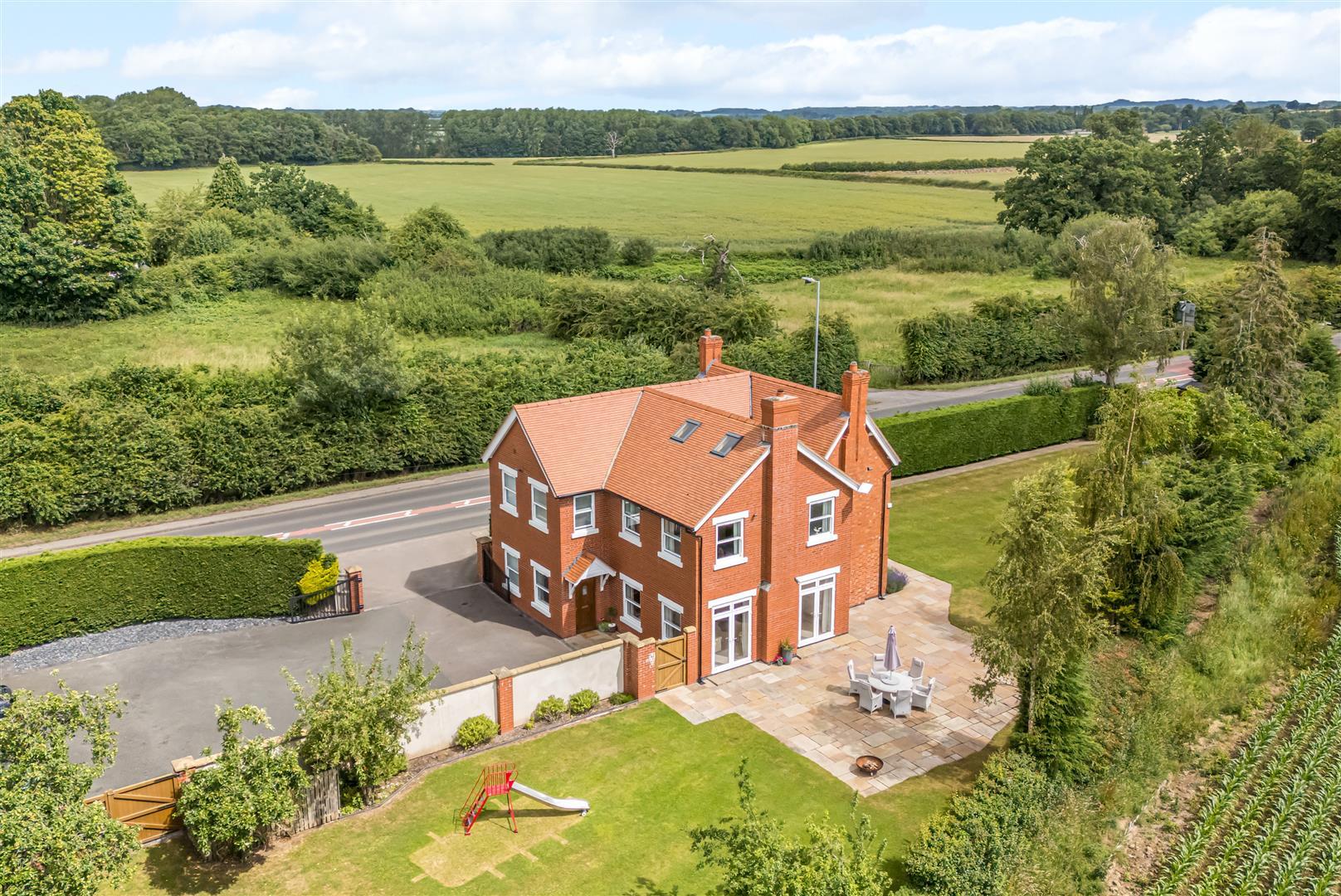 Property Image 73c17d65-78f5-4eef-9f45-71eb30d29a2f