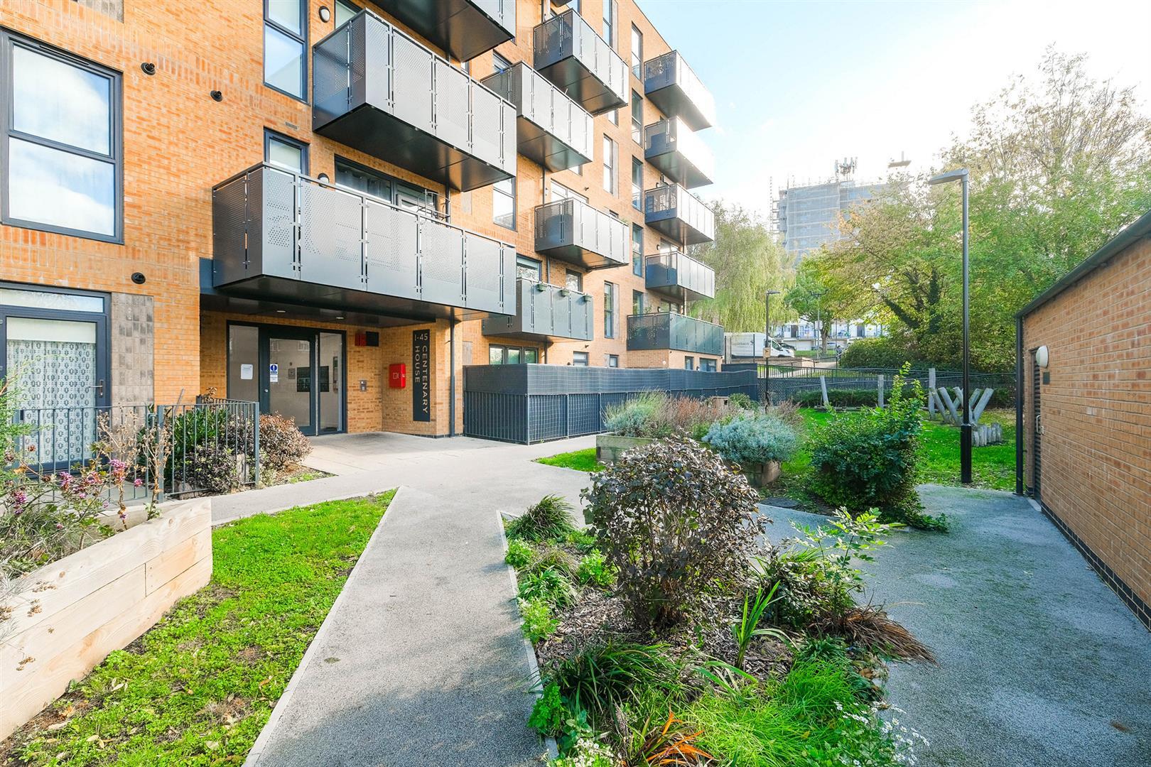 Property Image 73d08a82-06cb-46f6-9314-7c462dbf5f98