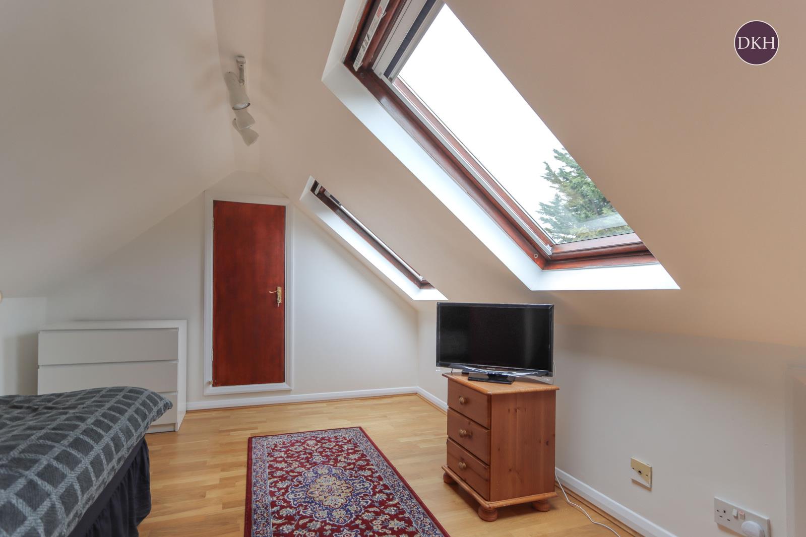 Property Image 73d0ef76-03c5-4a81-850e-92b2bdd868a7