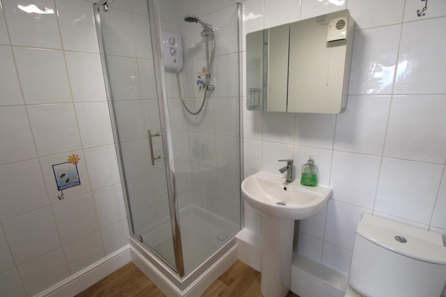 Property Image 73d2bd0e-13c3-42f9-bf7f-dd99c1605a86