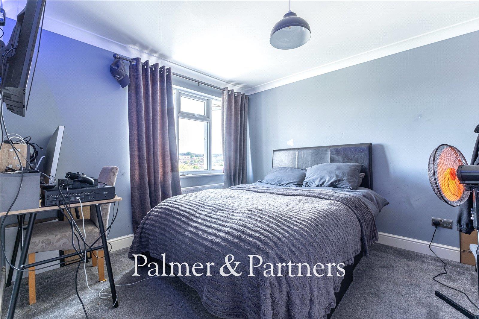 Property Image 73d4ebc1-9774-4447-a8c8-8f5e889f92a1