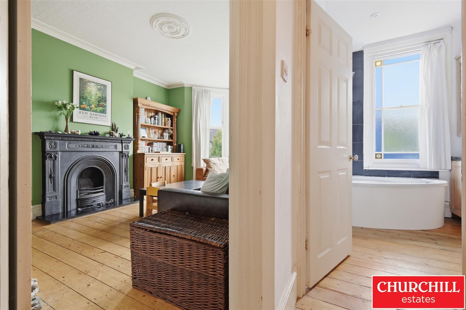 Property Image 73d96e54-c638-4601-9700-1c7a8d3e0c7e