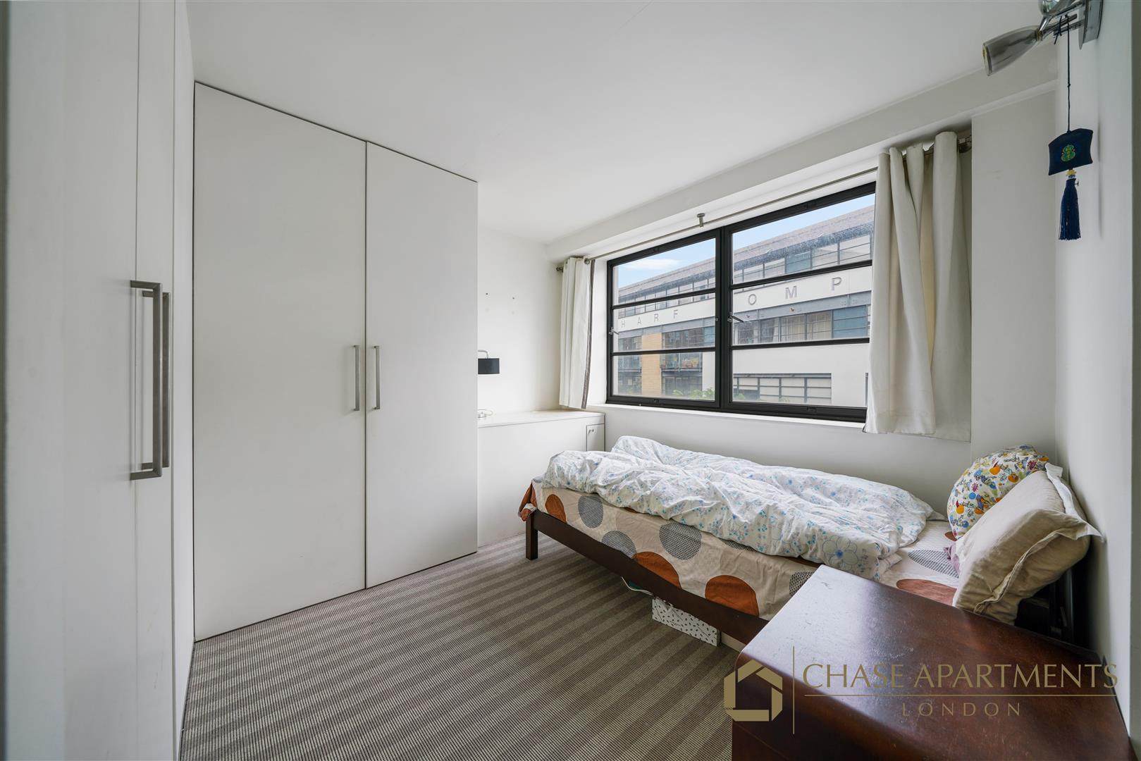 Property Image 73e5b1c8-92e4-484e-be08-4278f3102d26