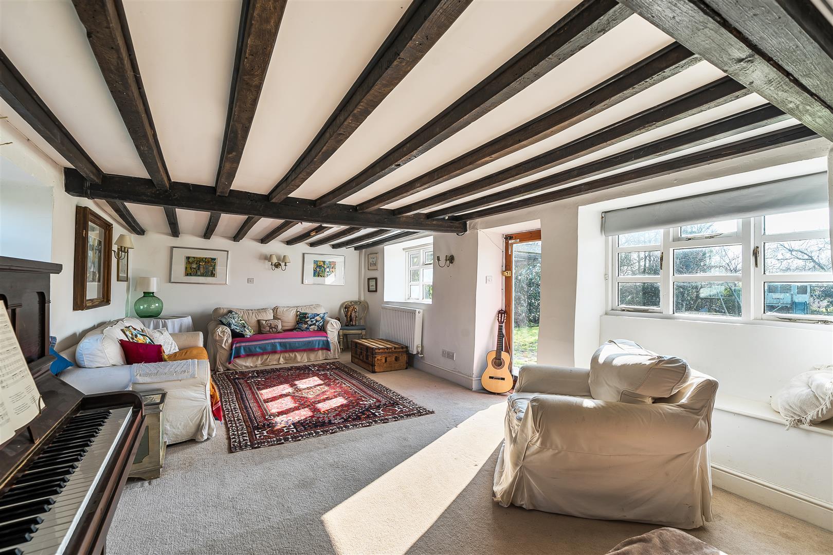Property Image 73e803ed-0503-438b-bd88-15026e5480ca