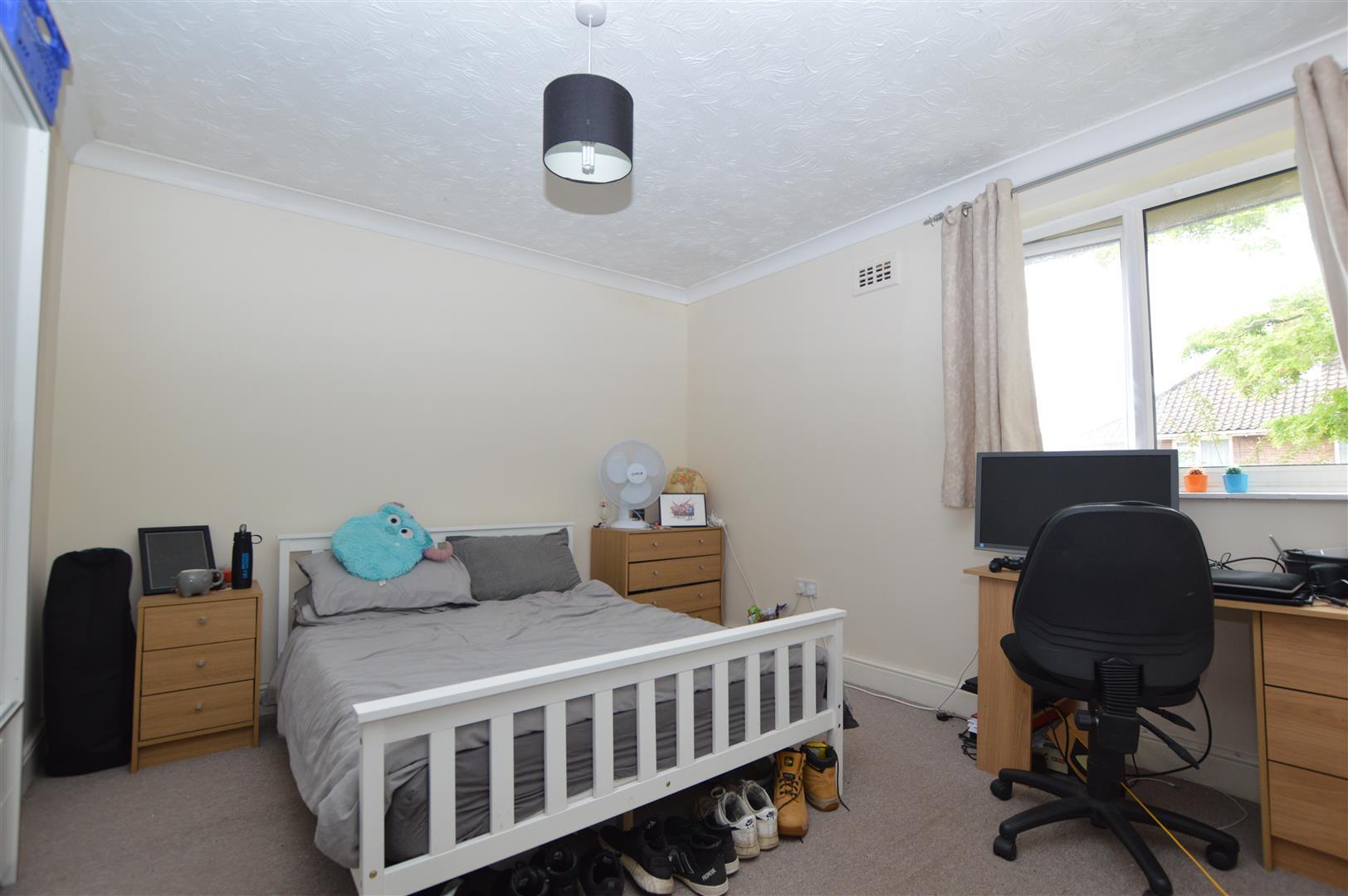 Property Image 73e8ac2c-02bb-45cd-9e7a-174a39114818