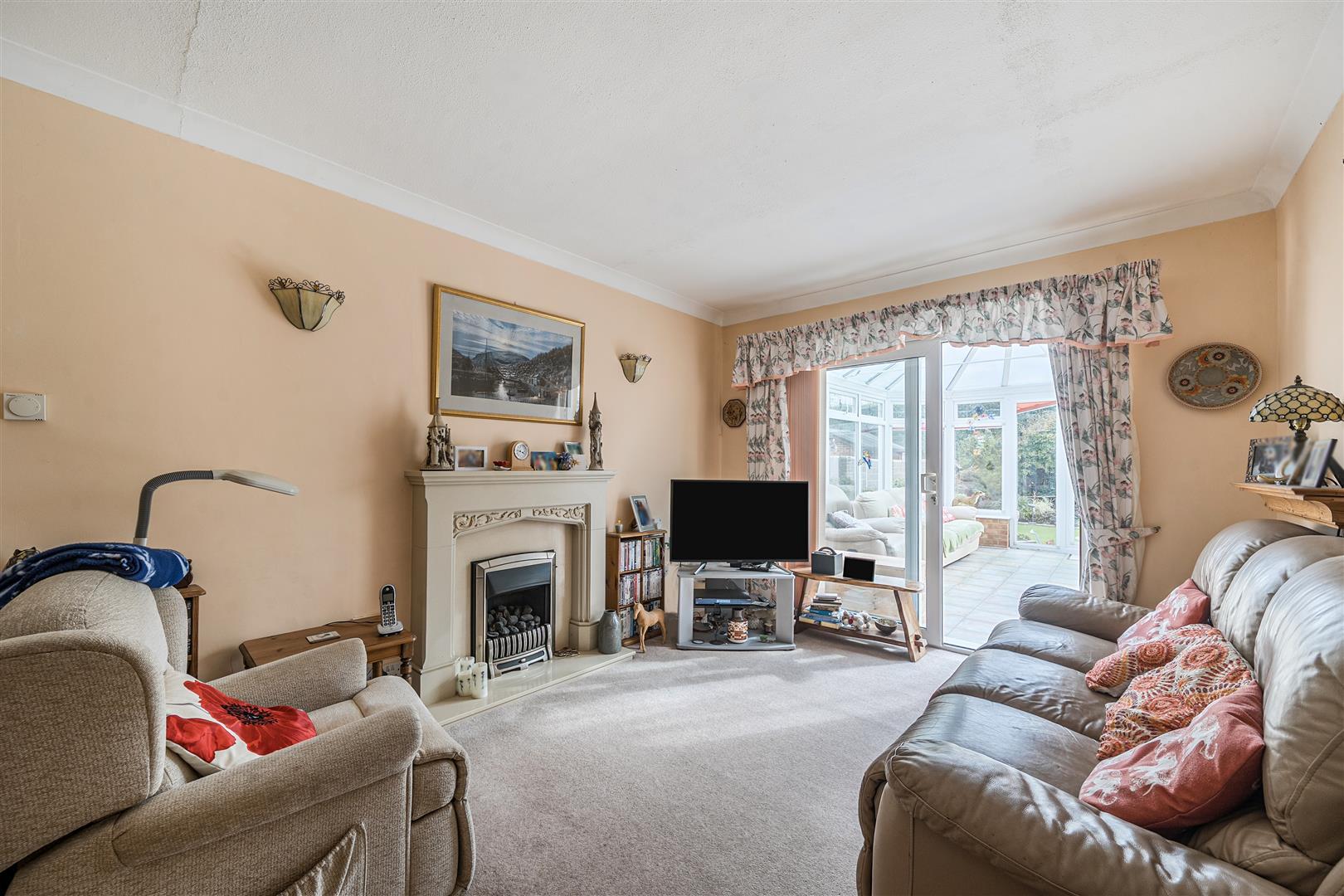 Property Image 73f347cb-7eca-483e-b6fe-6b4fc3fbd72c