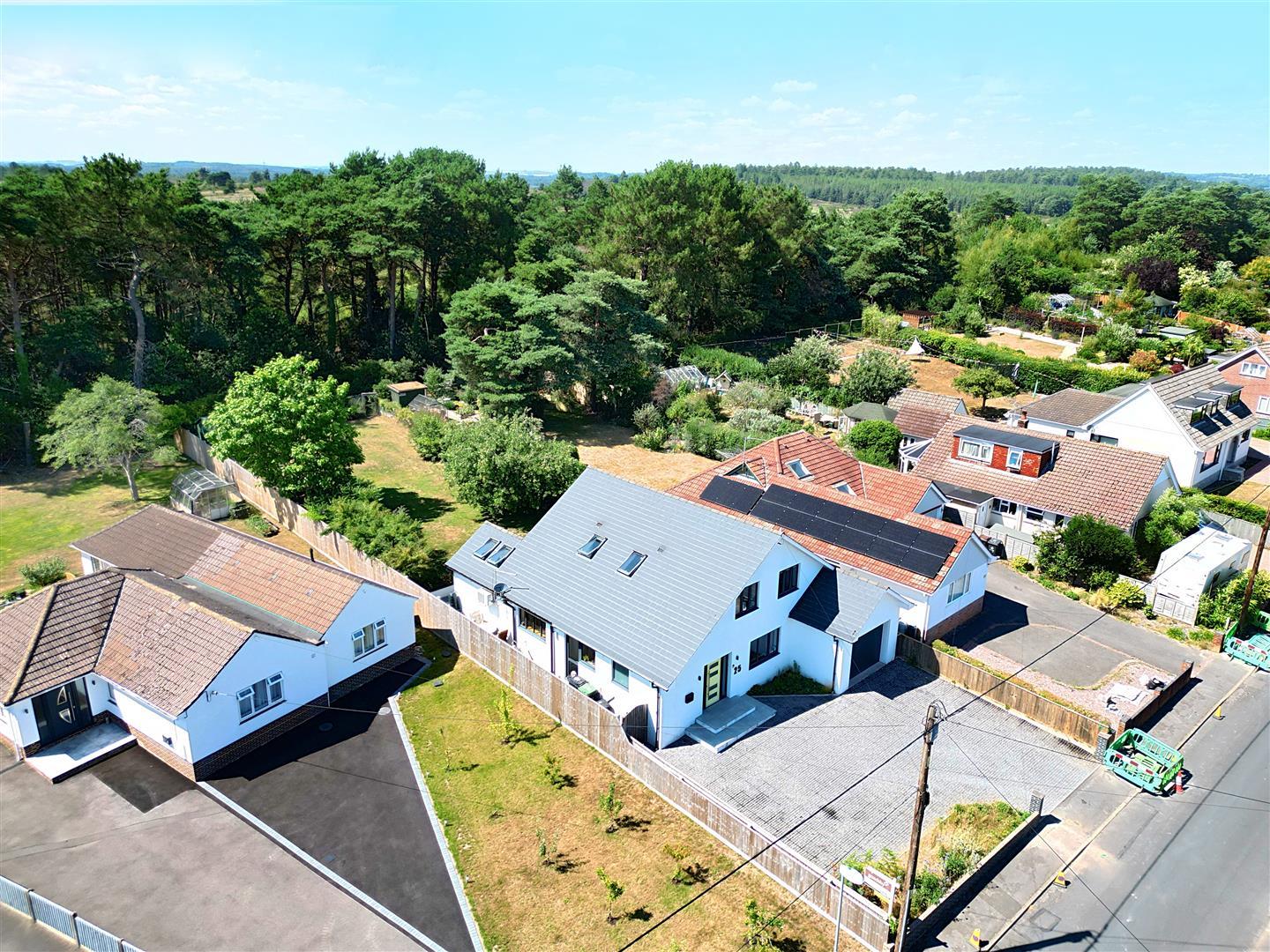 Property Image 7402c202-4ef4-48a2-9e79-0421cfe548a0