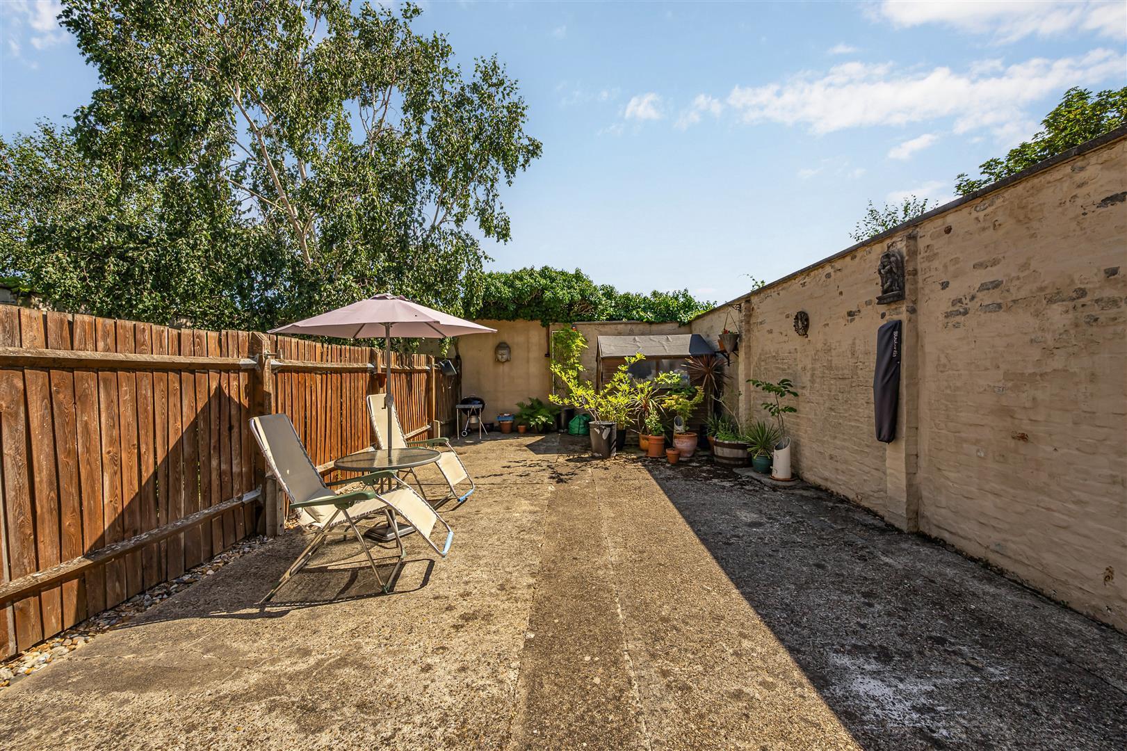 Property Image 741bd0e5-9113-4407-a98a-8dac4bfc41ac