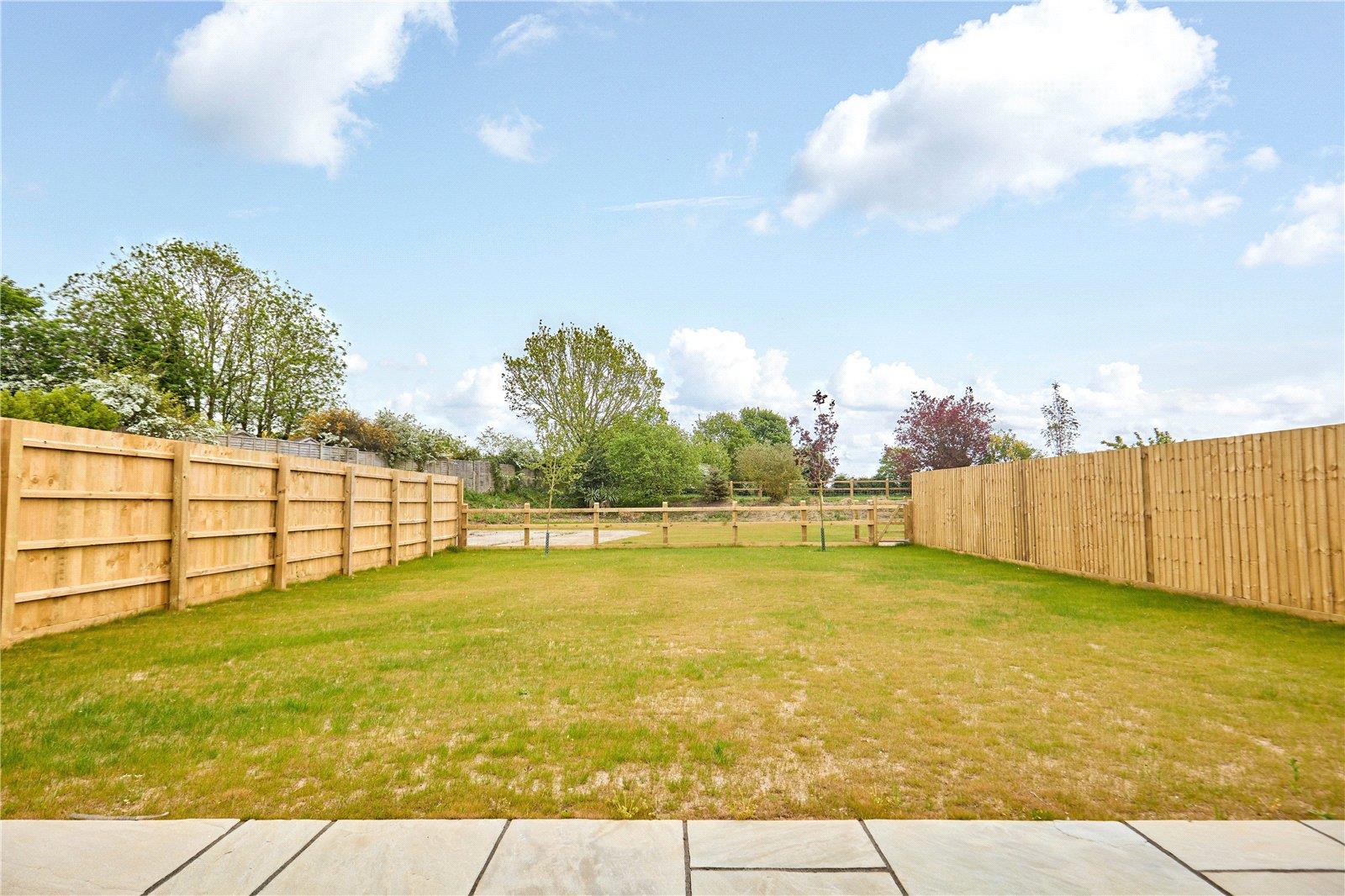 Property Image 741d3f14-2515-4201-8bc1-4af84b4dfd23