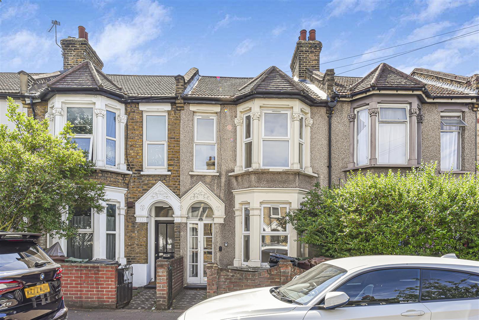 Property Image 74240035-e129-46ae-bc23-aab2bf22e6d4