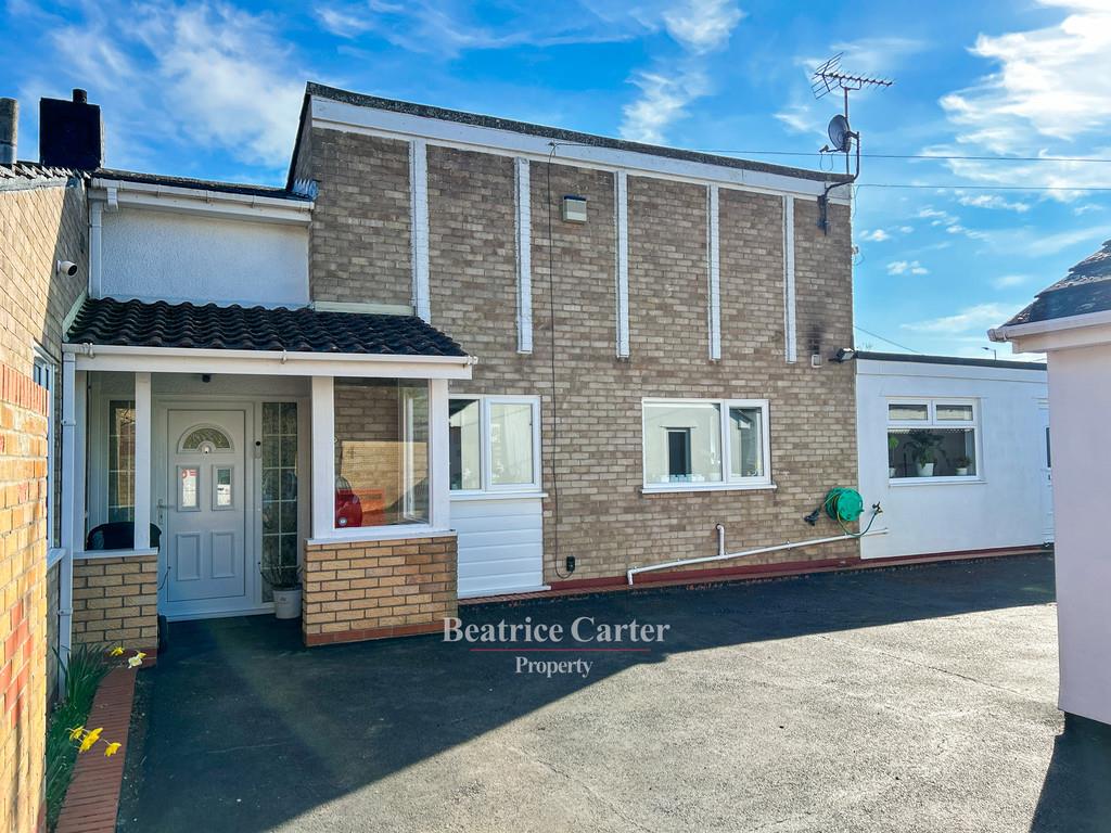 Property Image 742c873b-017d-43ee-8cf0-01e0d3adda7a