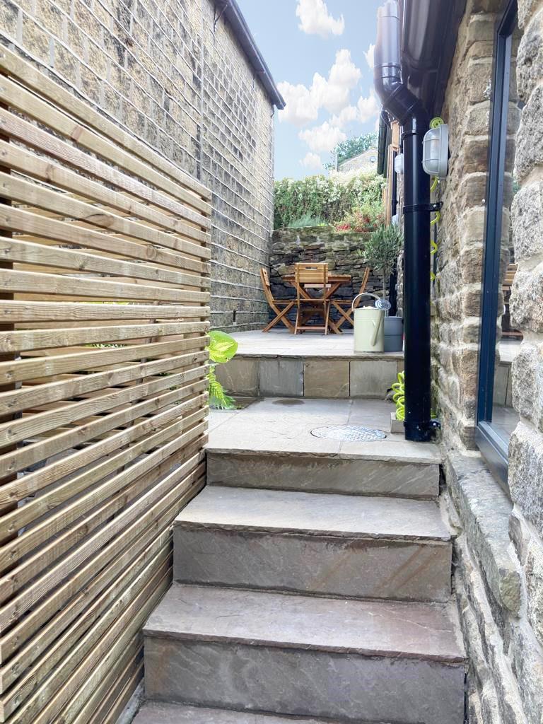 Property Image 7437606f-afff-446c-96d6-5f51799df3a4