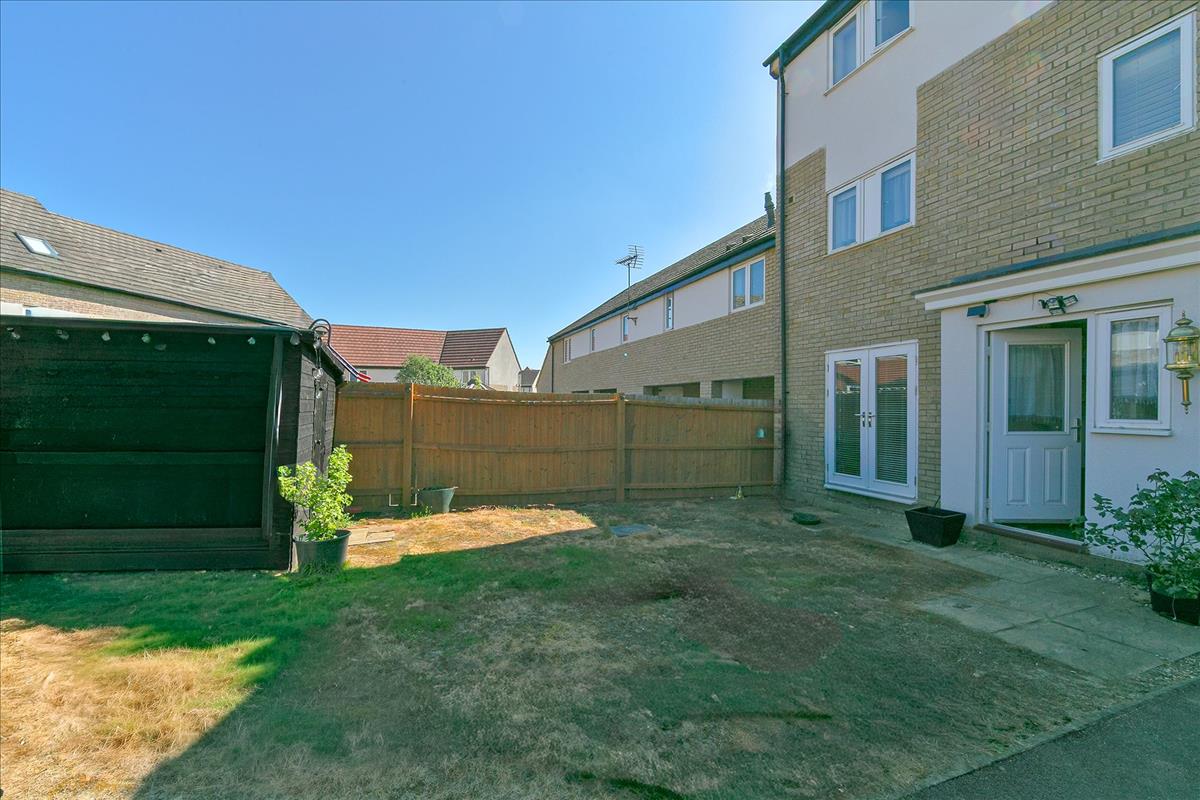 Property Image 743d9ae4-db01-4f84-bbc5-22e773431a0d
