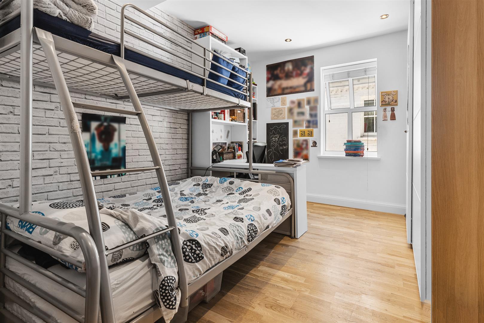 Property Image 74413e3d-f5a2-4774-838b-11ca0f018d20