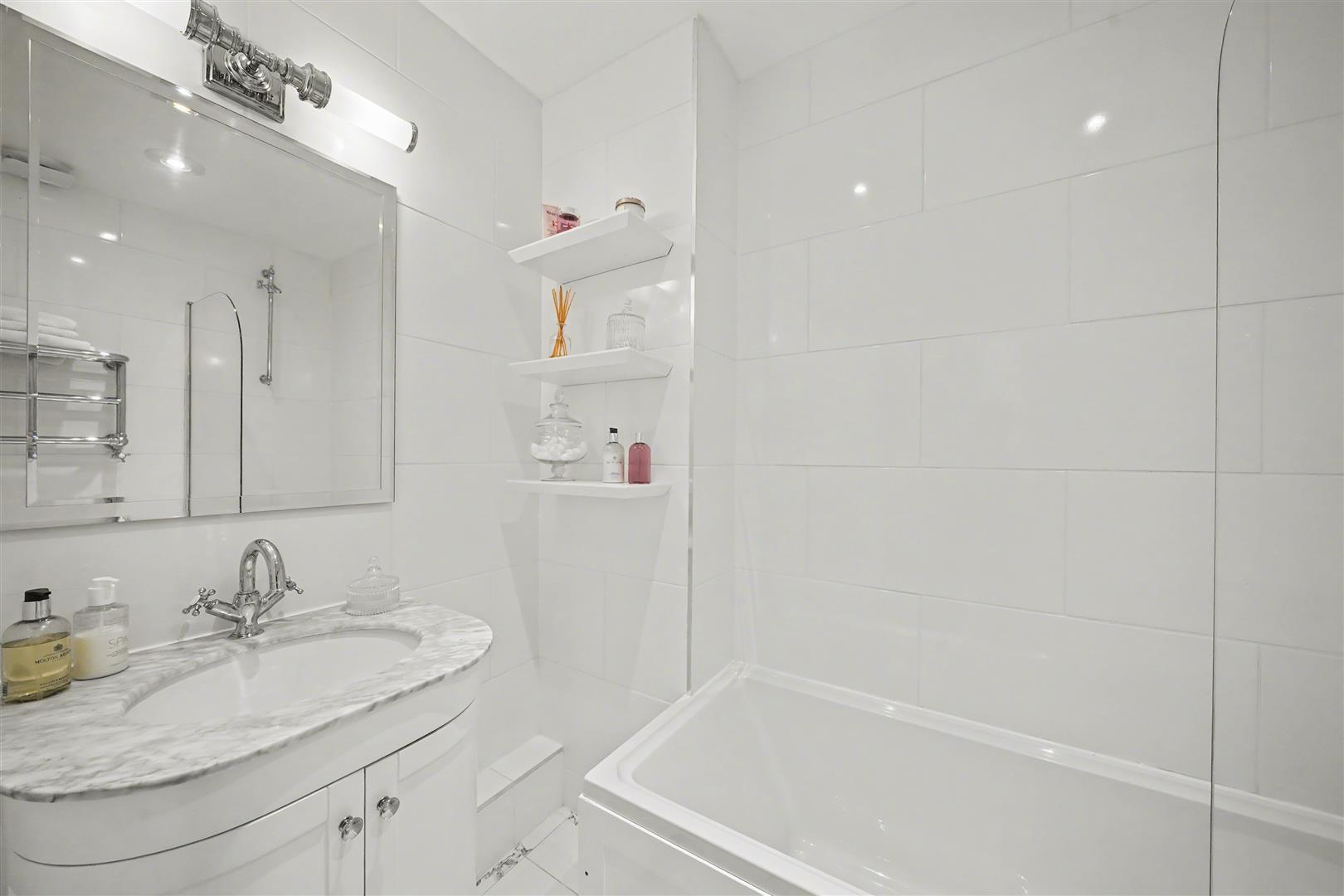 Property Image 74436b6c-0134-4fe8-95ca-70fd2459a5b1