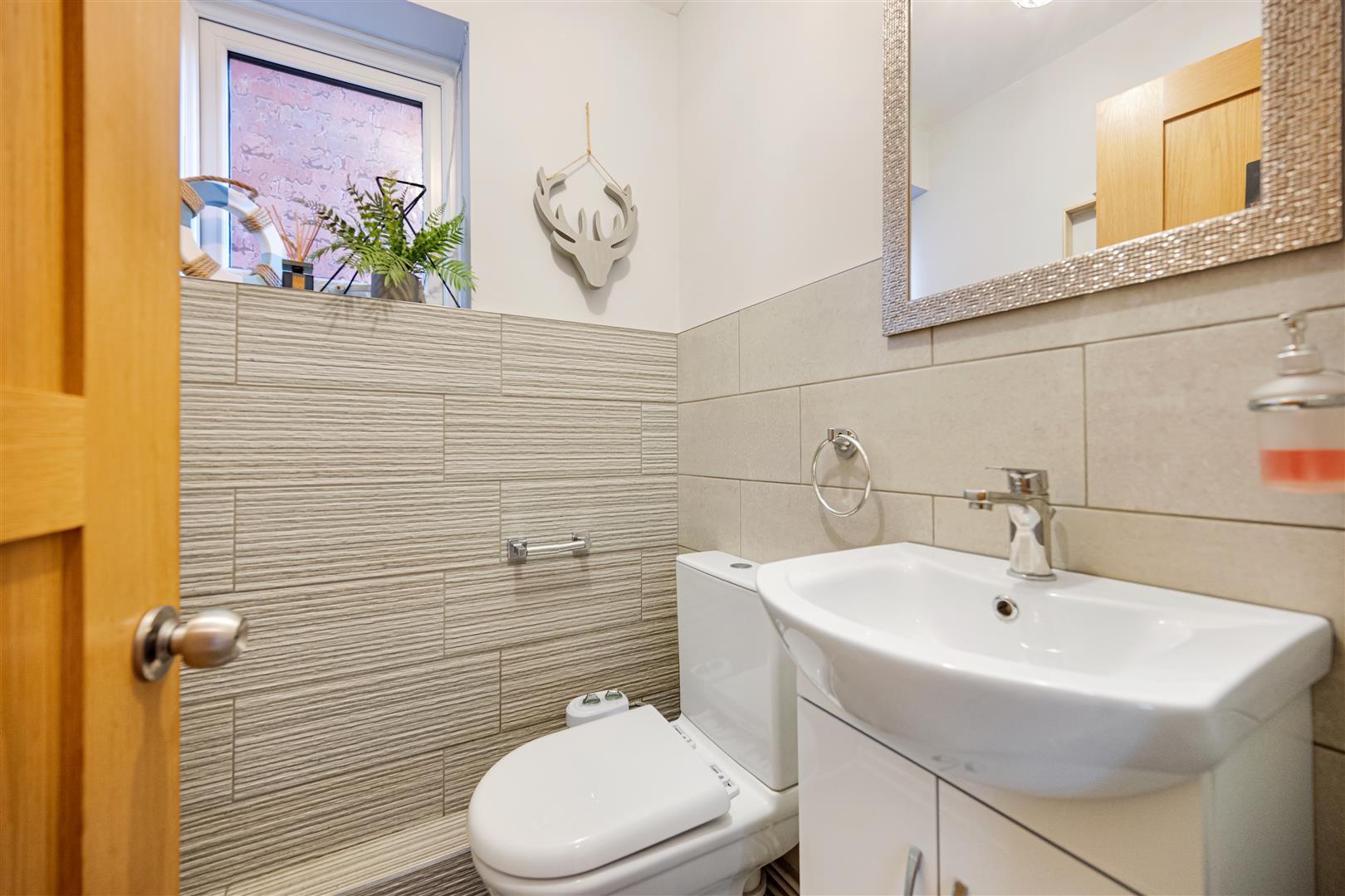 Property Image 7444f389-2ed7-4d8a-a1b3-95c729732e0a