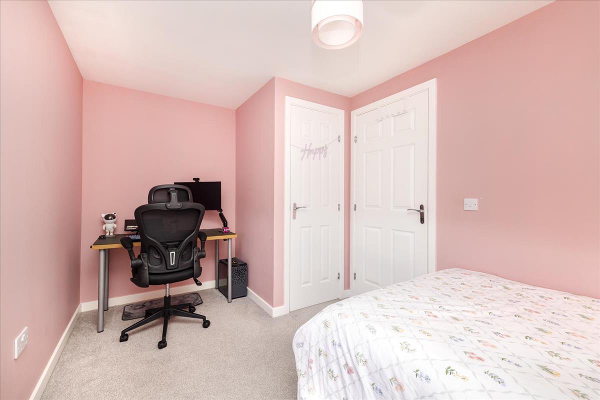 Property Image 74458e91-c289-4db6-87dd-63be40c19598
