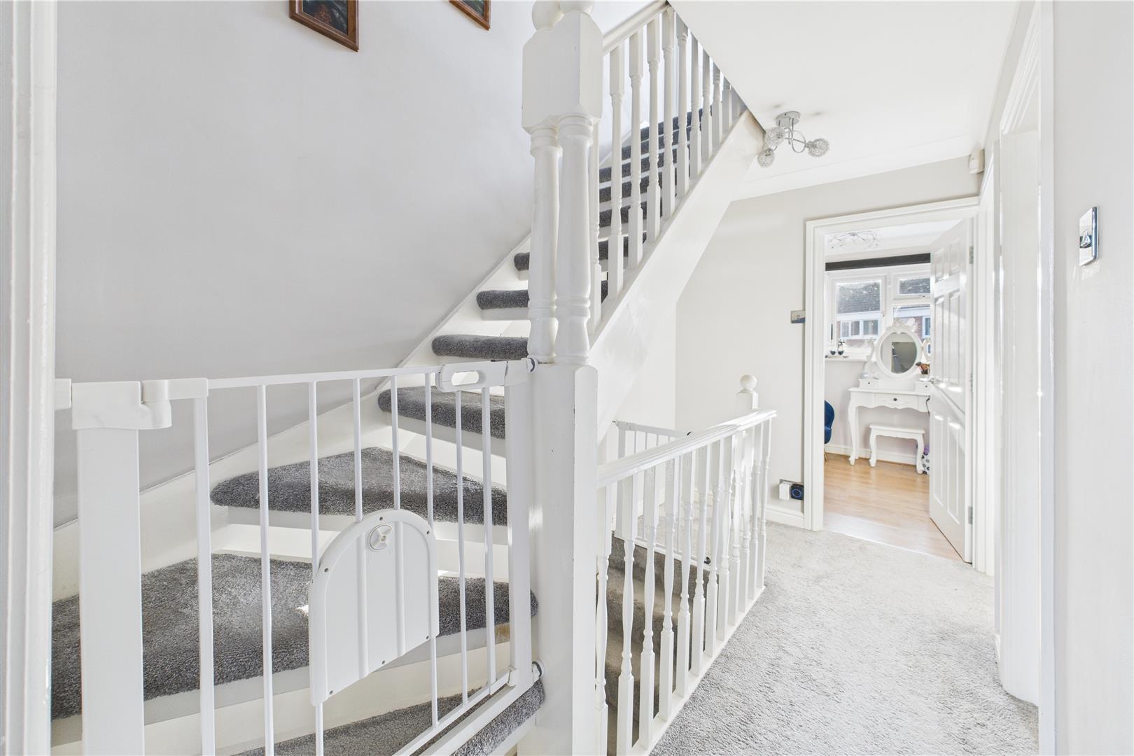 Property Image 7450ea62-c6df-4101-8741-4886983b583e