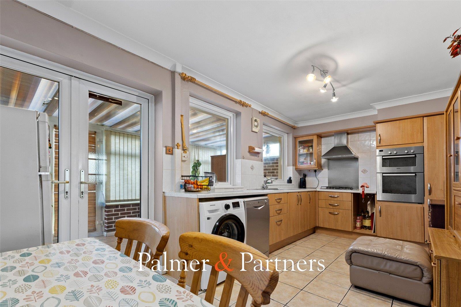 Property Image 74537897-fee2-4328-8261-1040d720e2eb