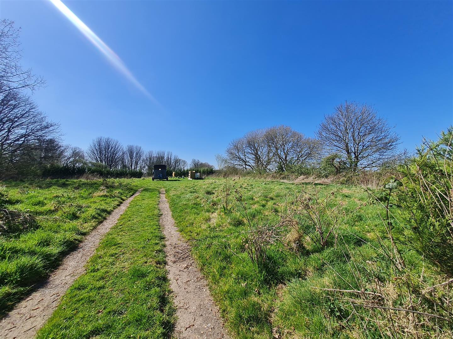 Property Image 745f5c63-faaf-4c72-a795-598aedfc8466