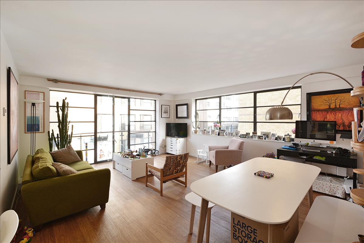 Property Image 746c07f4-65db-4148-8c8b-5ee684ae4471