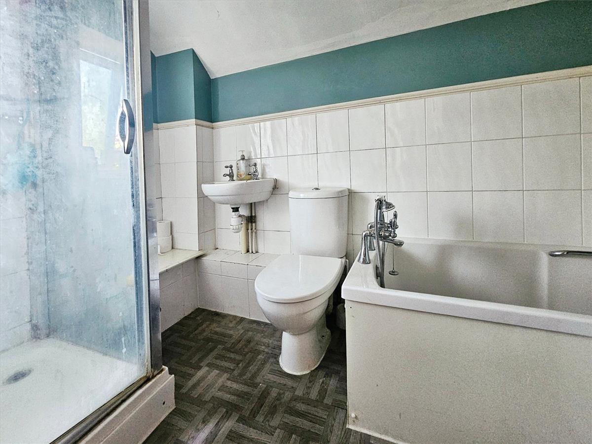 Property Image 746f833c-d001-43a4-9c8e-67790cec4f2c