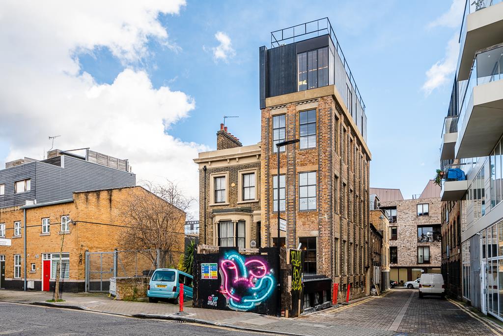 Property Image 74748ea9-f7bc-41af-84f8-504b61aea7a2