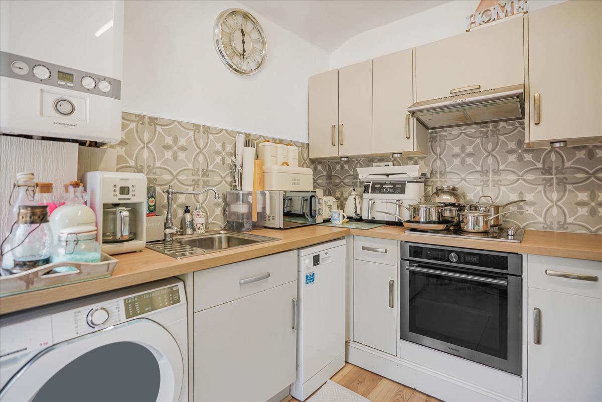 Property Image 747adb20-1aa4-4d2d-8851-eb466c069a32