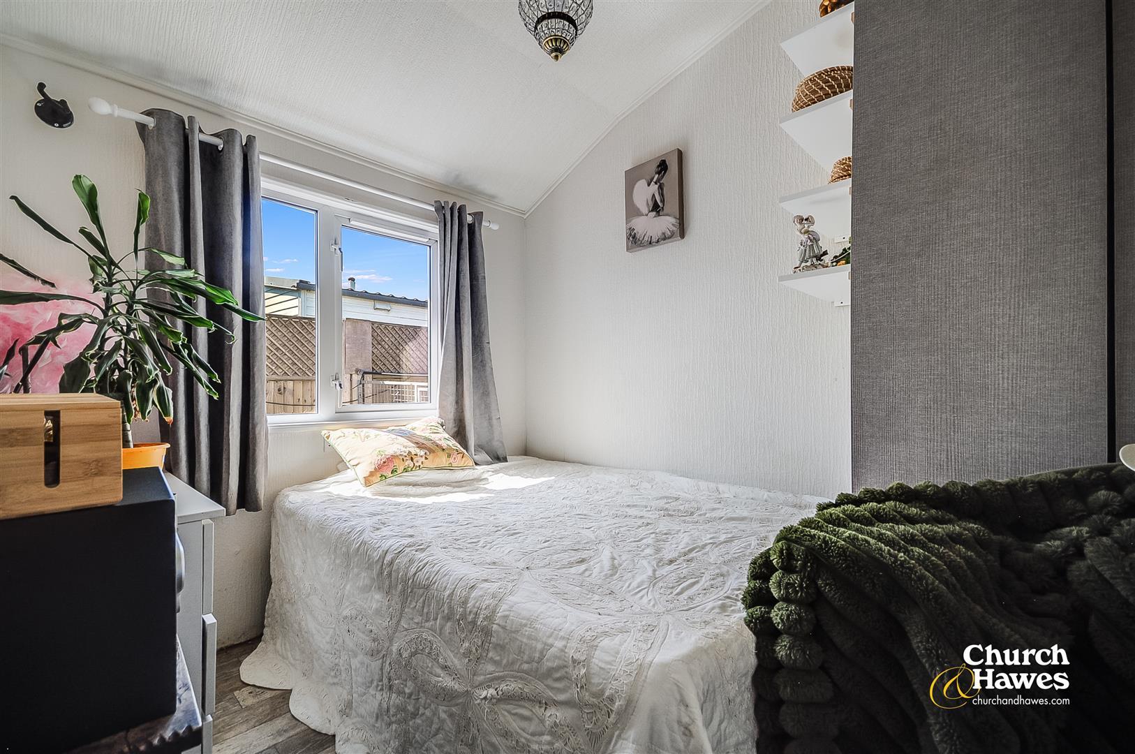 Property Image 74811a86-7cc0-41cf-9f58-743d2c4e0c98